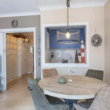 Retro With Sleeping Area